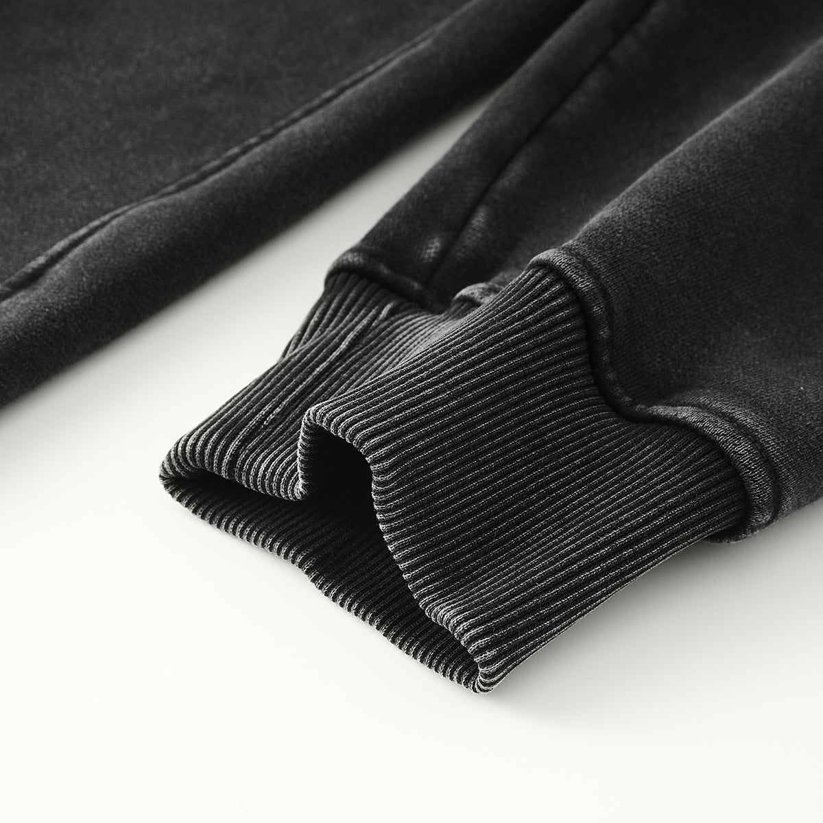 THE TETON HOODIE - BLACK